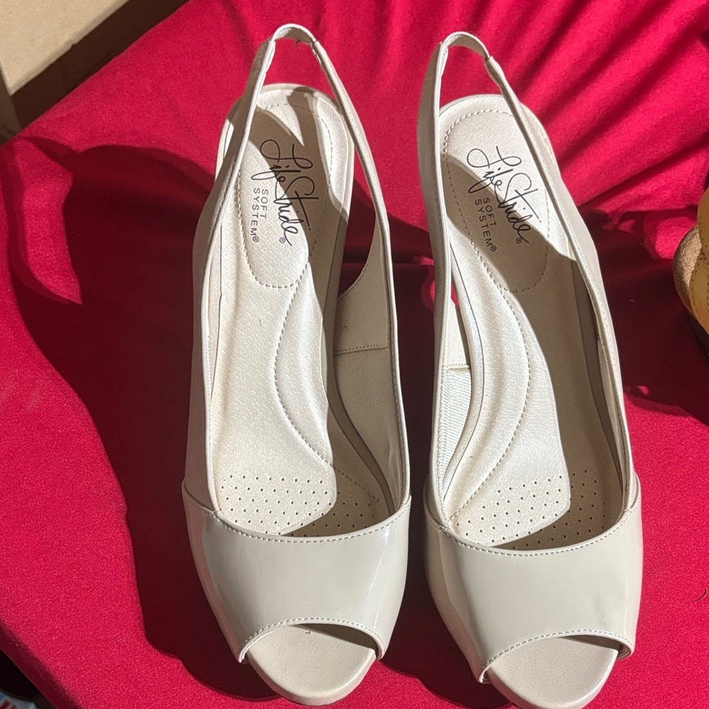 Naturalizer Cream Slingback Heels